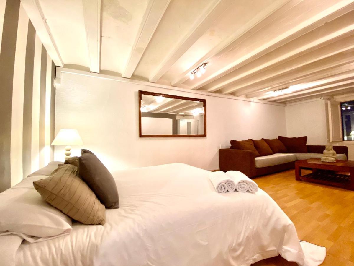 Bcn Beautiful Gotic Hotel บาร์เซโลนา ภายนอก รูปภาพ
